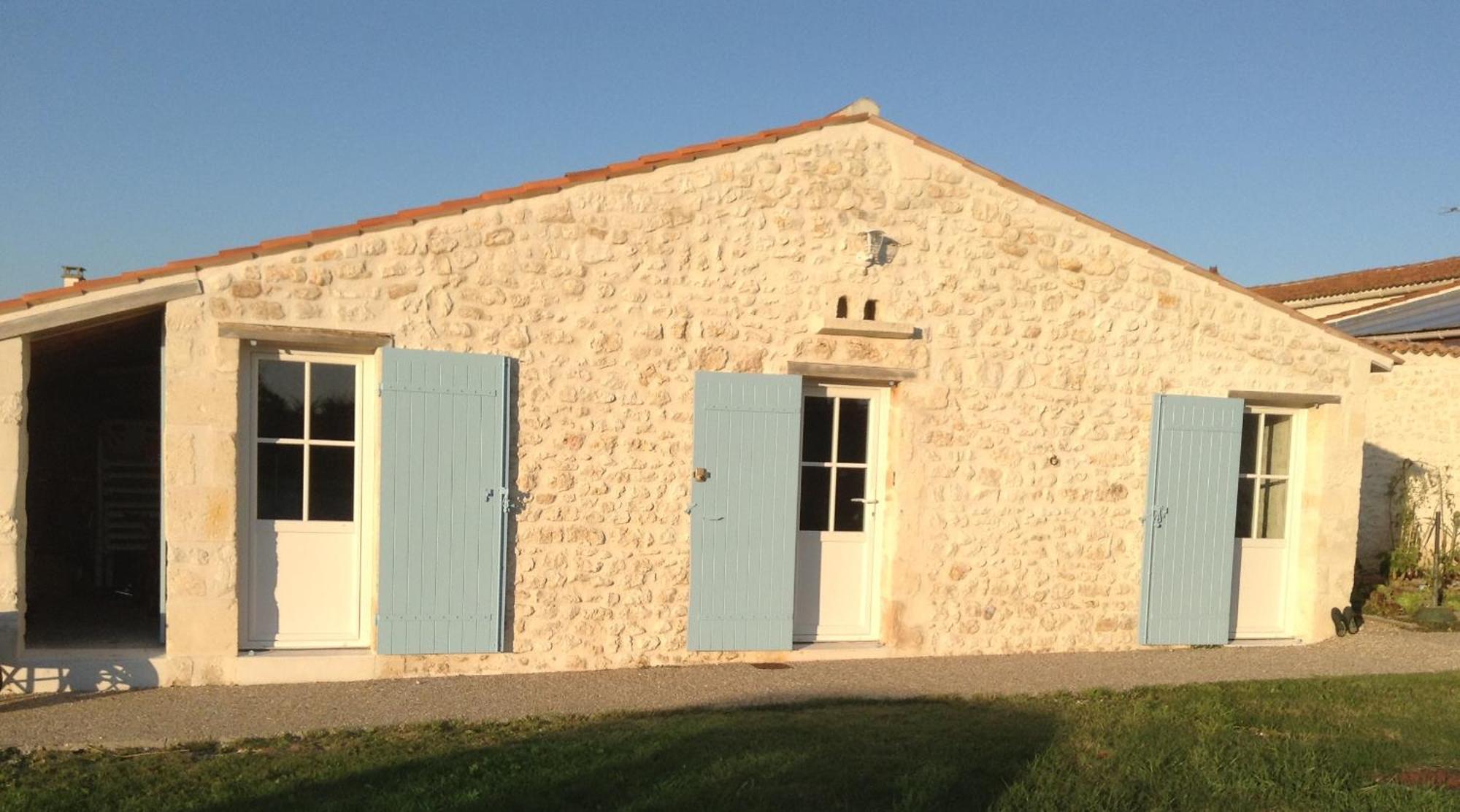 Le Domaine Des Aguins Pension Saujon Buitenkant foto