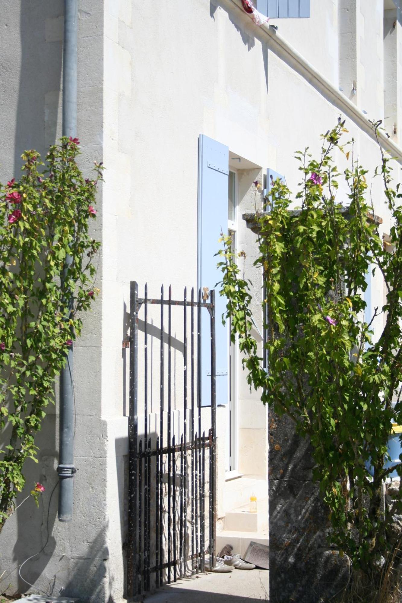 Le Domaine Des Aguins Pension Saujon Buitenkant foto