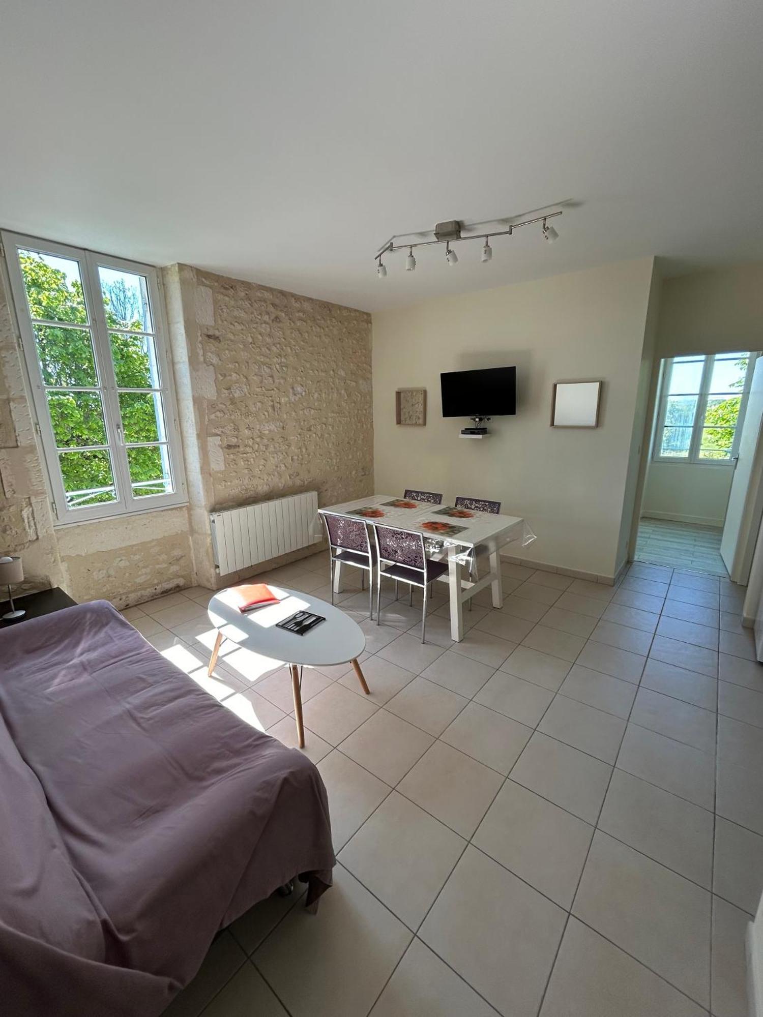 Le Domaine Des Aguins Pension Saujon Buitenkant foto